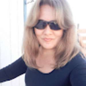 Meet your Posher, Noemi